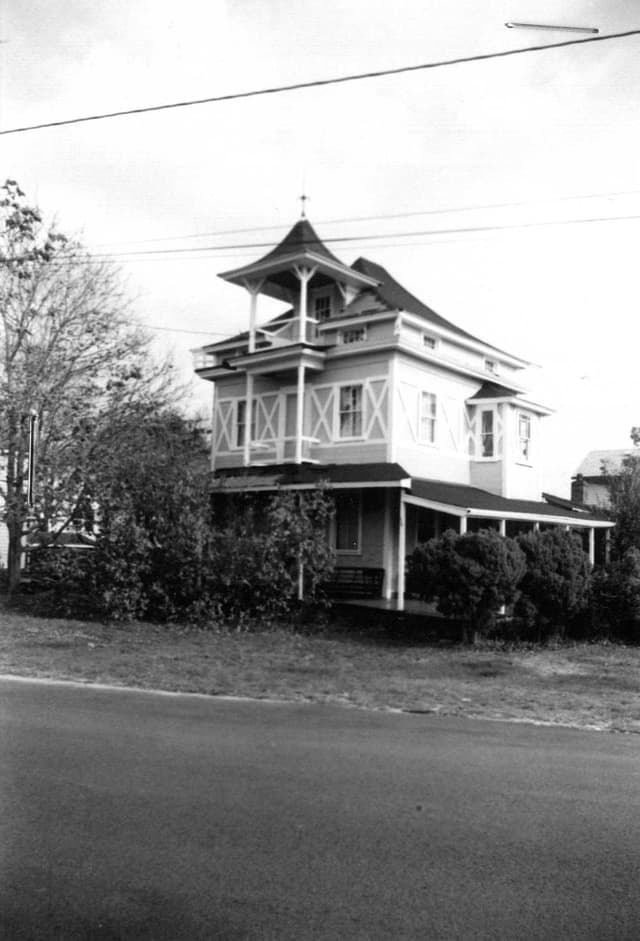 Long, W. H. - Schirmer, F. A. House