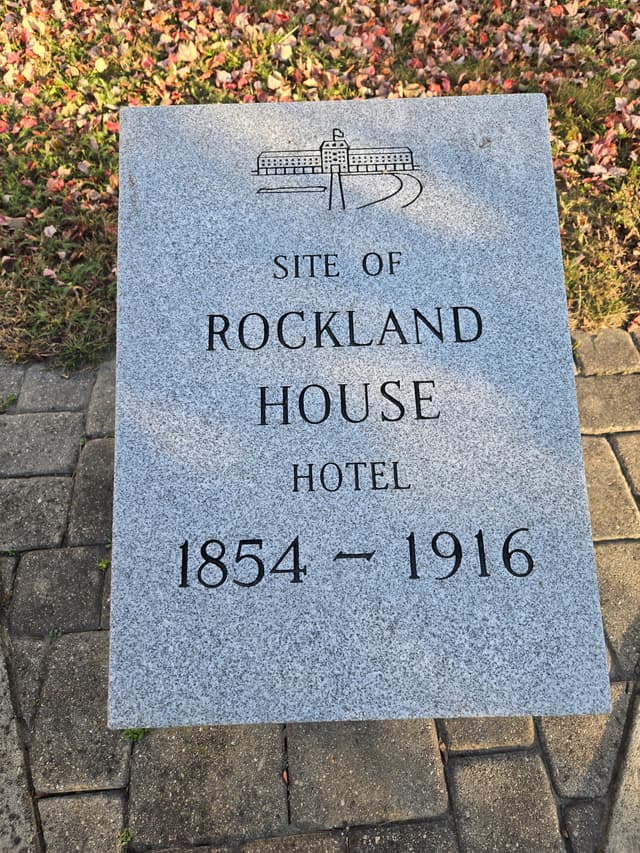 Rockland House 3