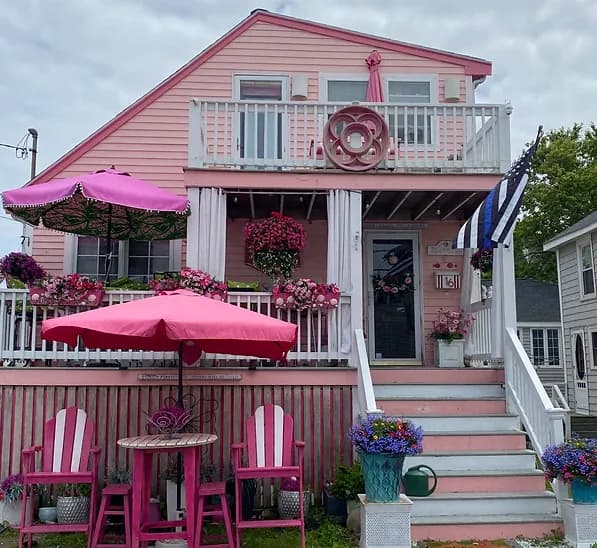 The Pink House