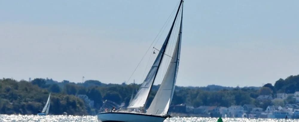 Marine services in Hull